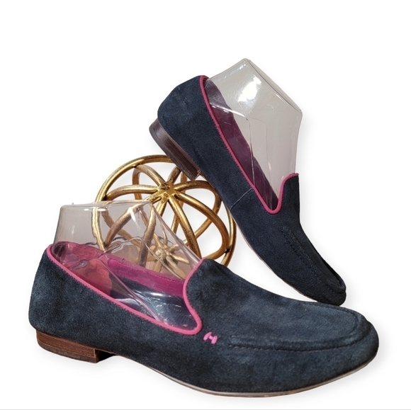 Tommy Hilfiger Blue Suede Loafers with Pink Trim Size 7.5 - Picture 1 of 17